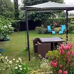 Prés De Giverny - Bienvenue Aux Arpents Verts 3* Saint-Vincent-des-Bois