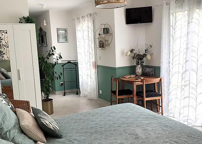 Prés De Giverny - Bienvenue Aux Arpents Verts Couette-café 3*